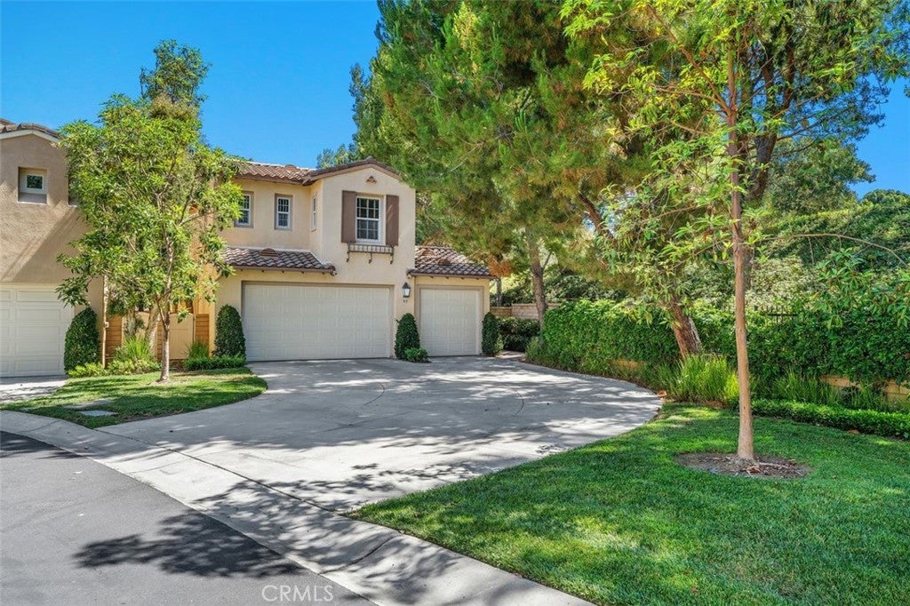 95 Canopy, Irvine CA 92603