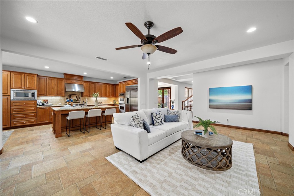 28 Drackert Lane, Ladera Ranch CA 92694 - Photo 15