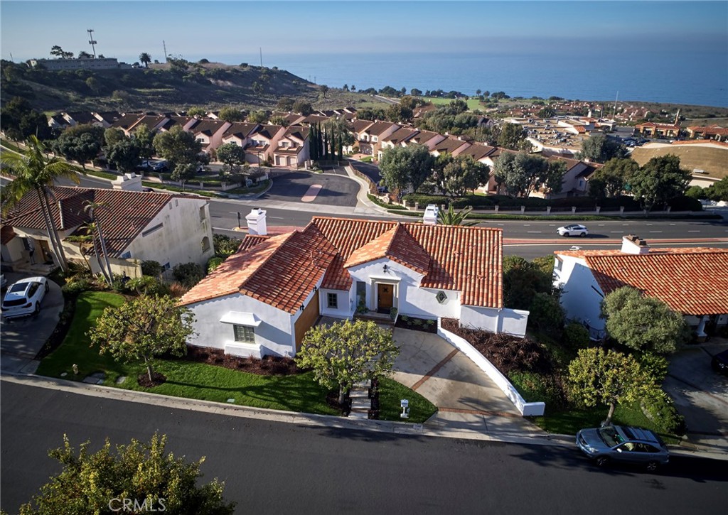 7080 Via Del Mar