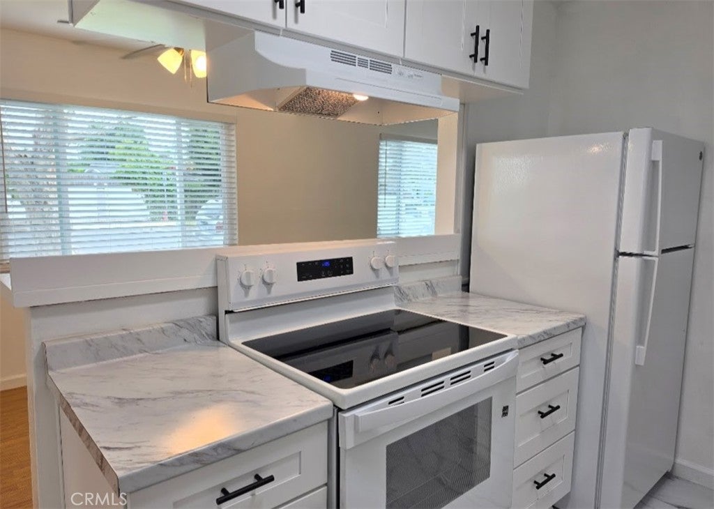 2904 Peppertree Lane