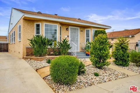 8719 Cimarron Street, Los Angeles, CA 90047 - MLS#: 25529577