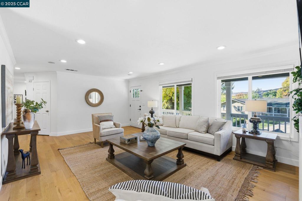 CAMINO VERDE - Residential