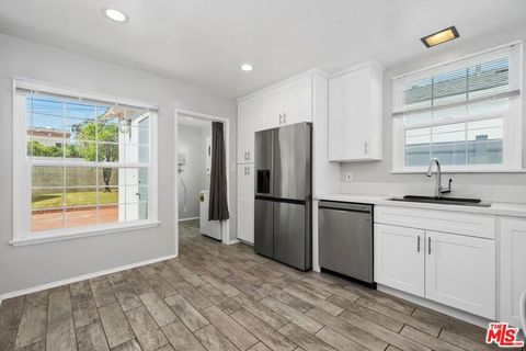 Tiny photo for 1019 Amherst Avenue, Los Angeles, CA 90049 (MLS # 26840869)