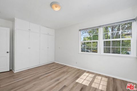 Tiny photo for 1019 Amherst Avenue, Los Angeles, CA 90049 (MLS # 26840869)