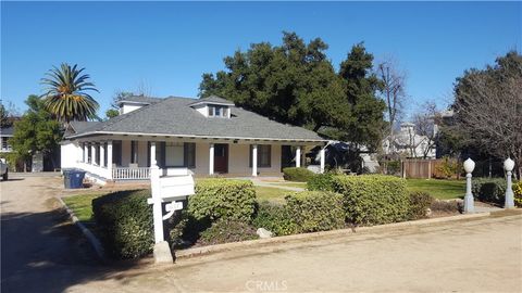 Photo of 634 West Highland Avenue #2, Redlands, CA 92373 (MLS # OC26112866)