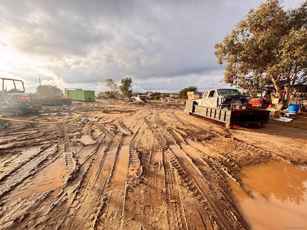 1030 Harris Ranch Rd.