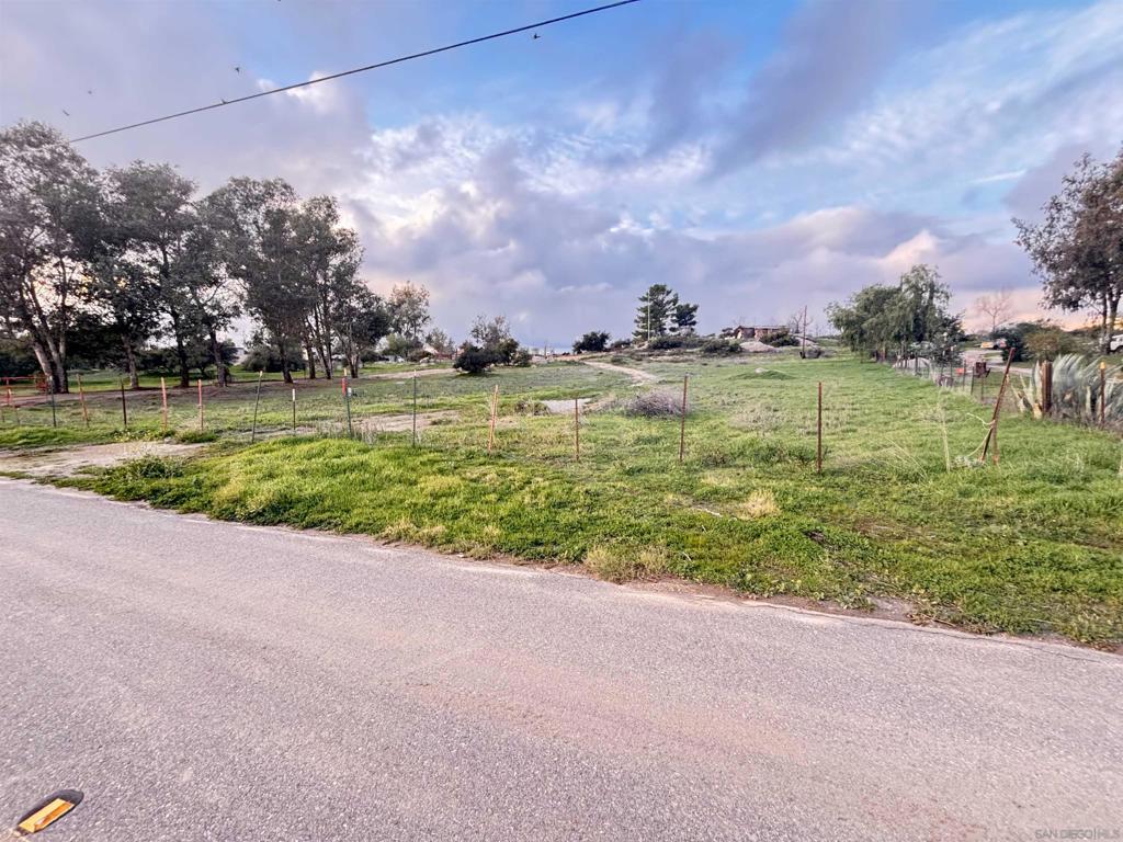 1030 Harris Ranch Rd.