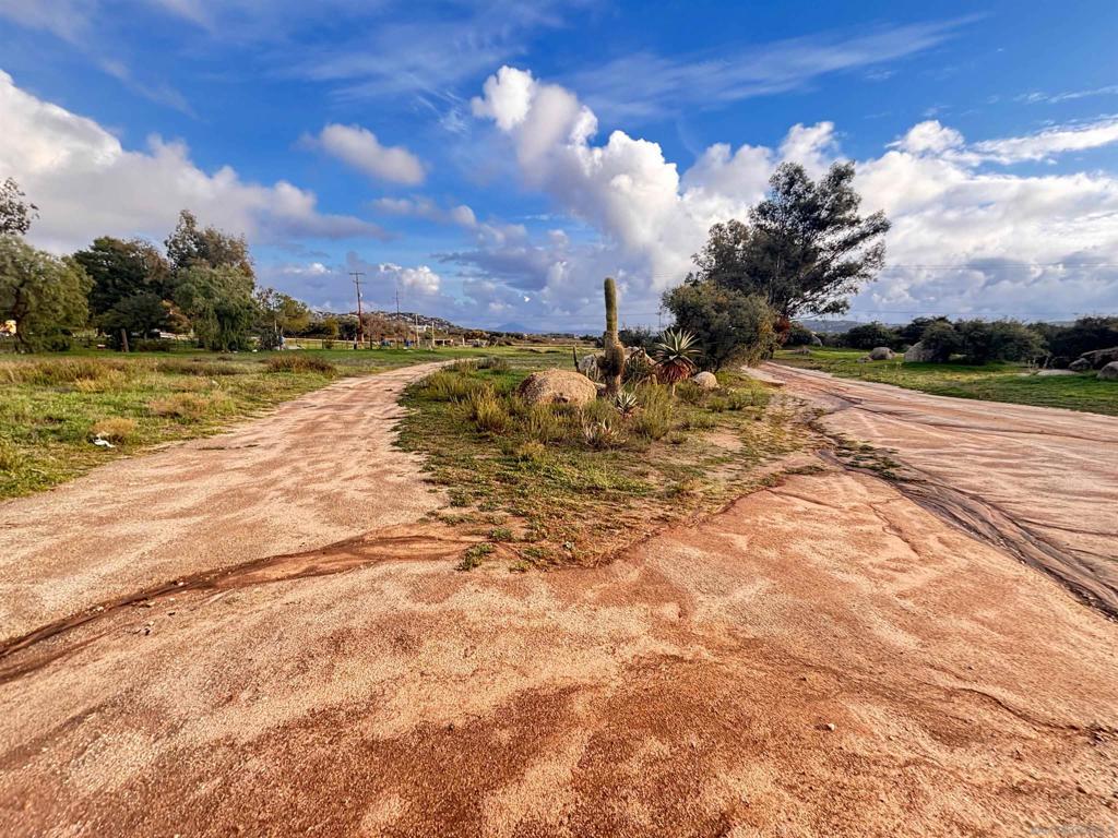 1030 Harris Ranch Rd.