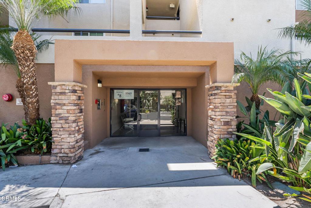 5565 Canoga Avenue 312