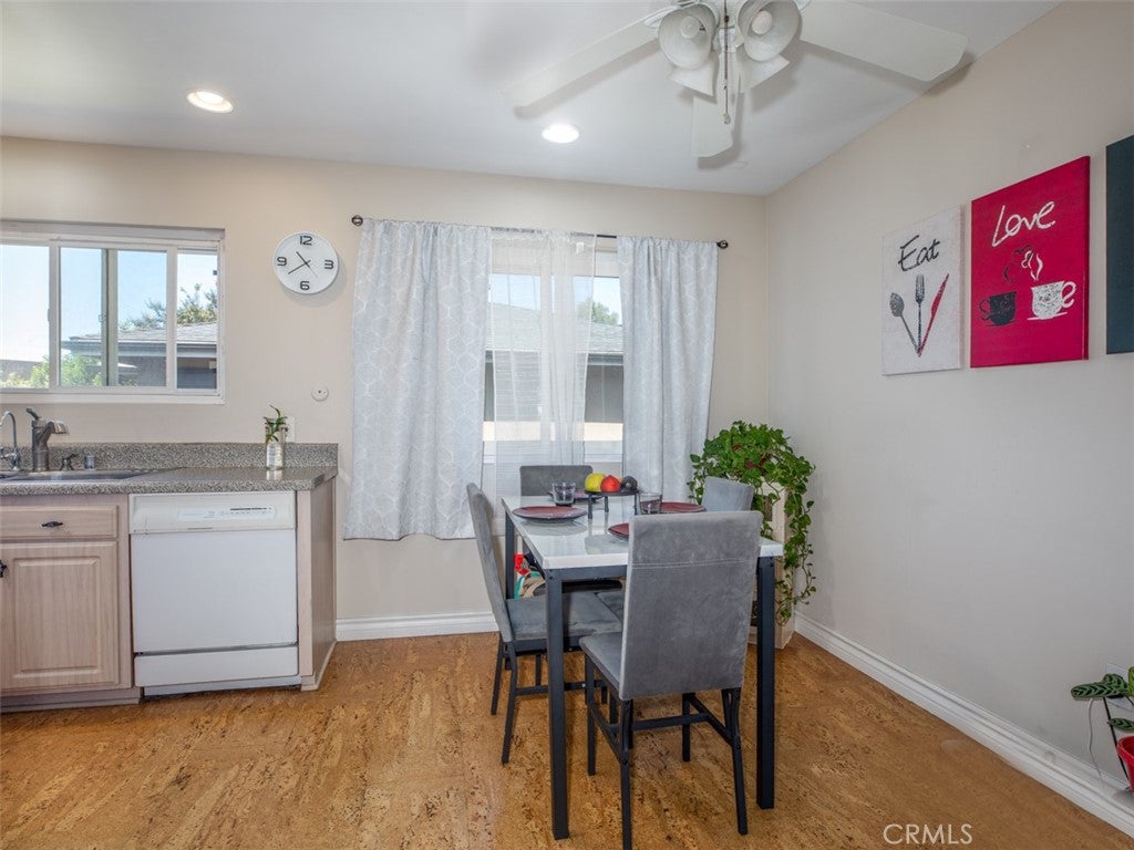 660 S Glassell 12