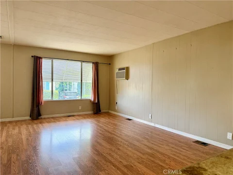 MLS: SR26142021