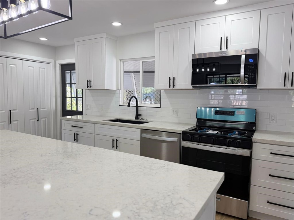 5700 Carbon Canyon 60