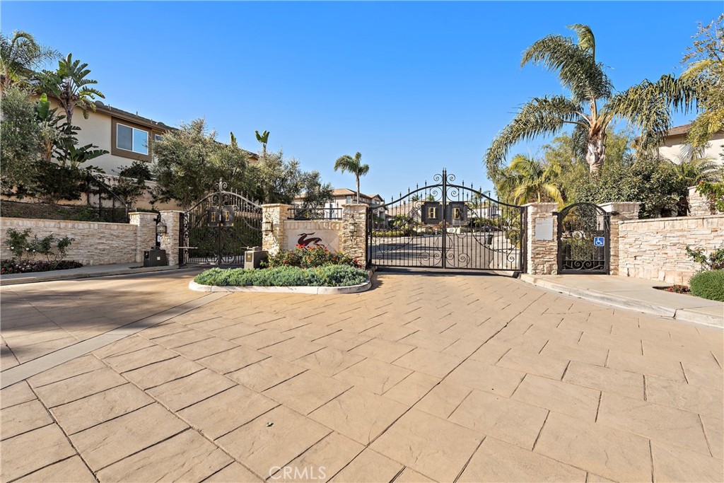 Hillcrest Estates (HILE) - Residential Lease