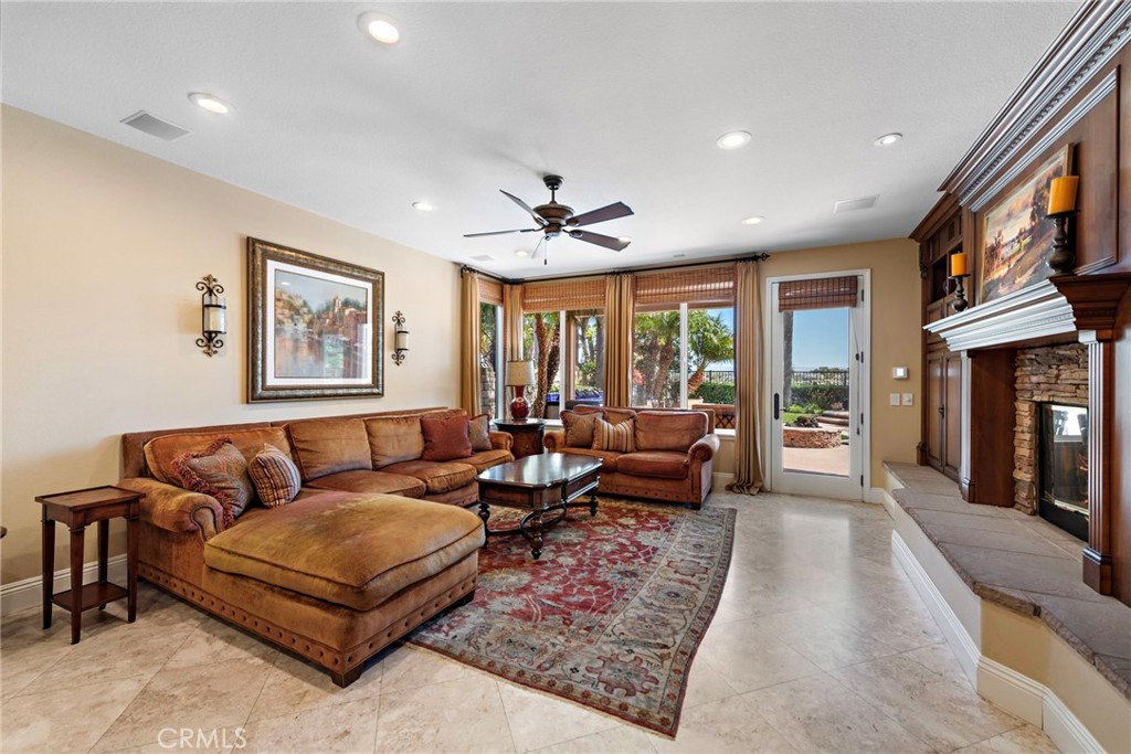 Hillcrest Estates (HILE) - Residential Lease