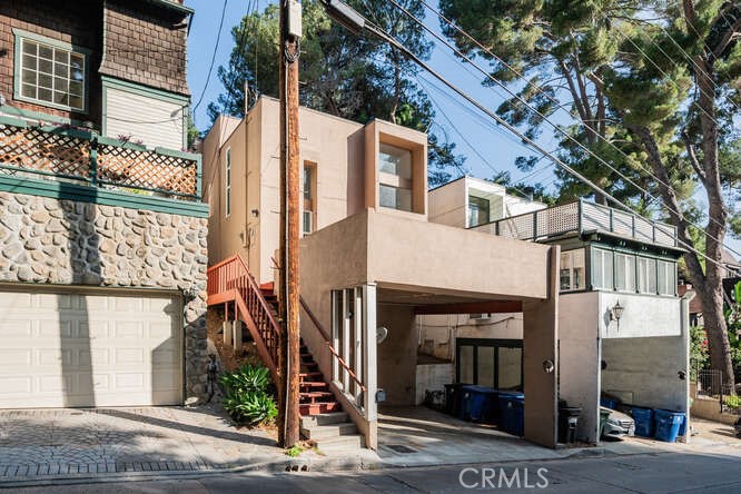 2335 Stanley Hills Drive