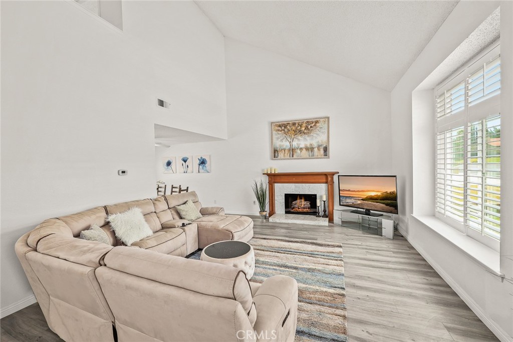 17845 Calle Barcelona