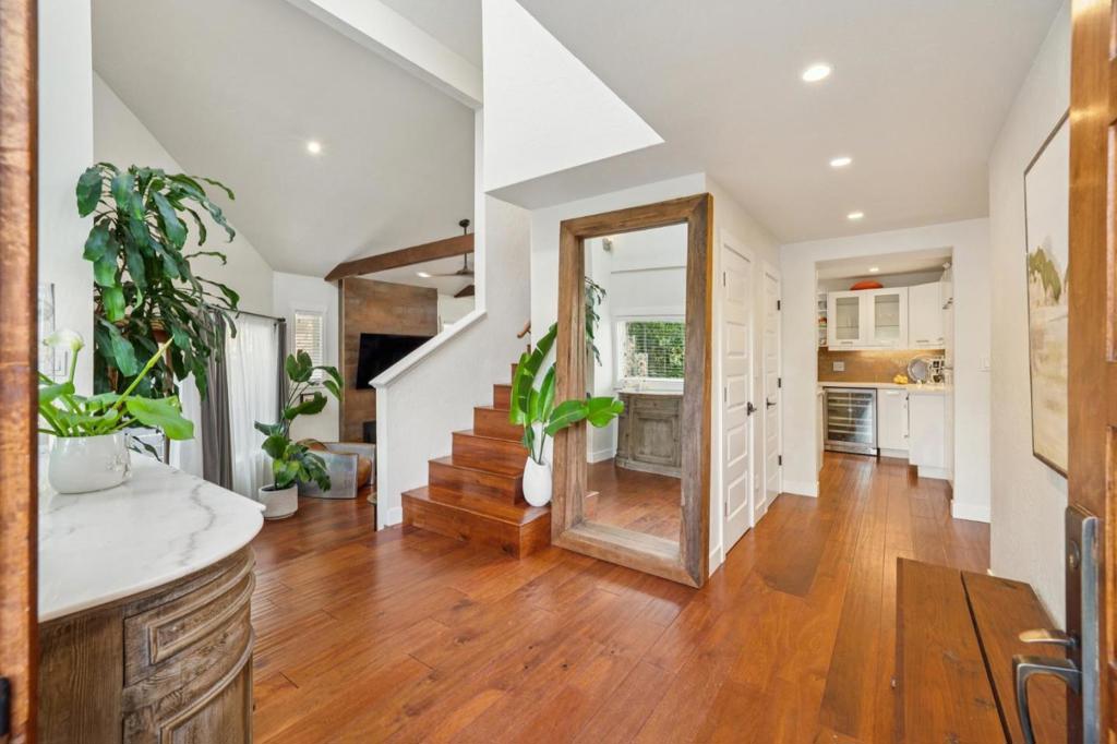 174 Villa Avenue