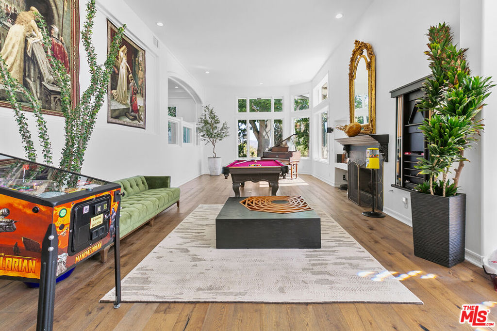 5555 Little Fawn Court