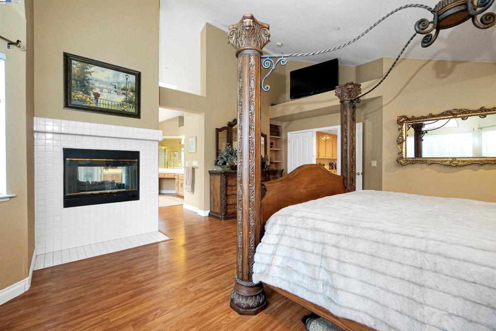 PROMINENCE - Residential