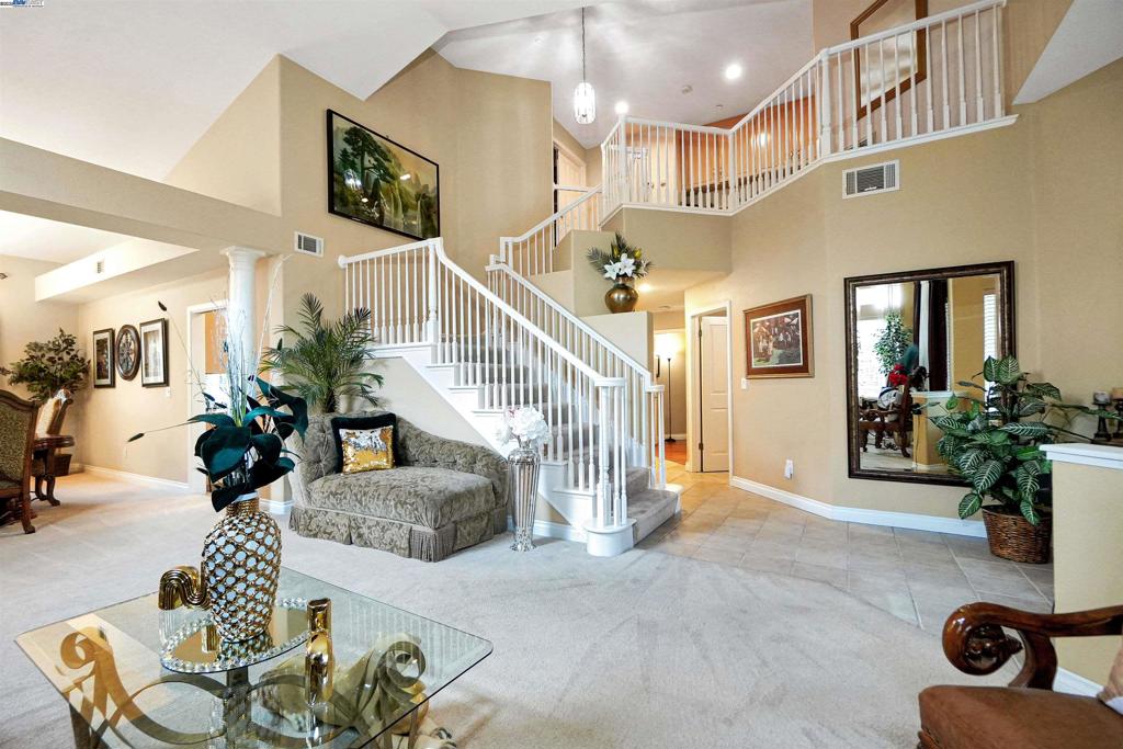 4520 Riding Club Ct