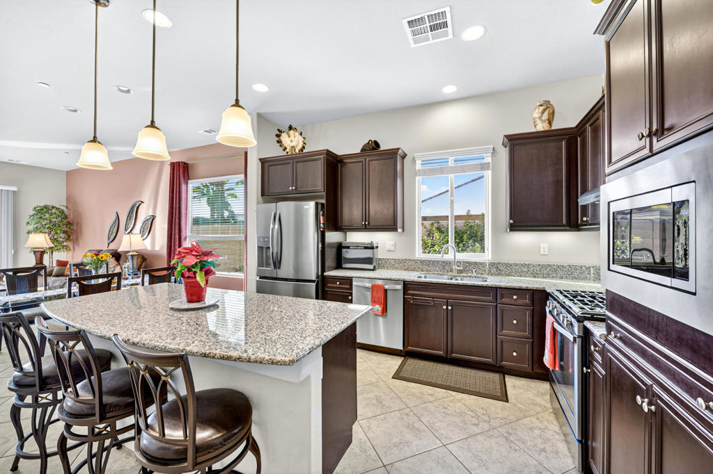 Sun City Shadow Hills (30921) - Residential