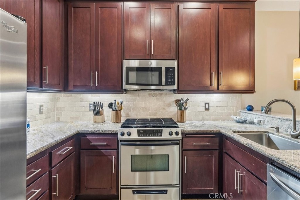 Trilogy(600) - Residential