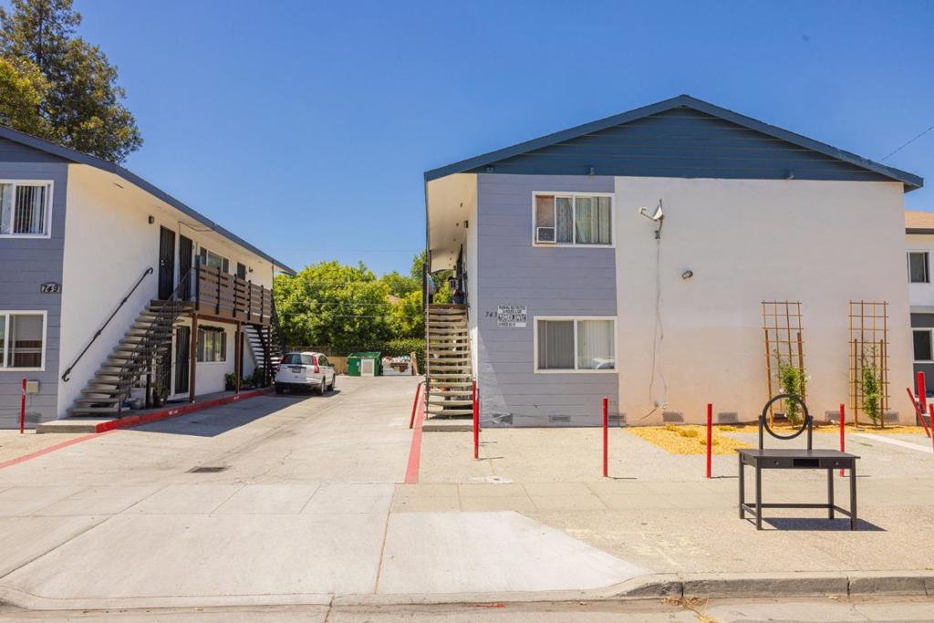 743 Forestdale Avenue