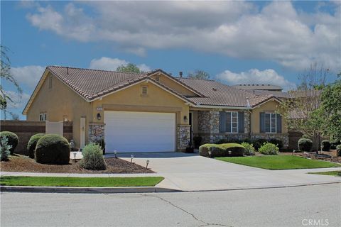 Photo of 31757 Dove Court, Yucaipa, CA 92399 (MLS # IG26081297)