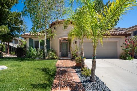 Photo of 25808 Barnett Ln, Stevenson Ranch, CA 91381 (MLS # SR26081433)