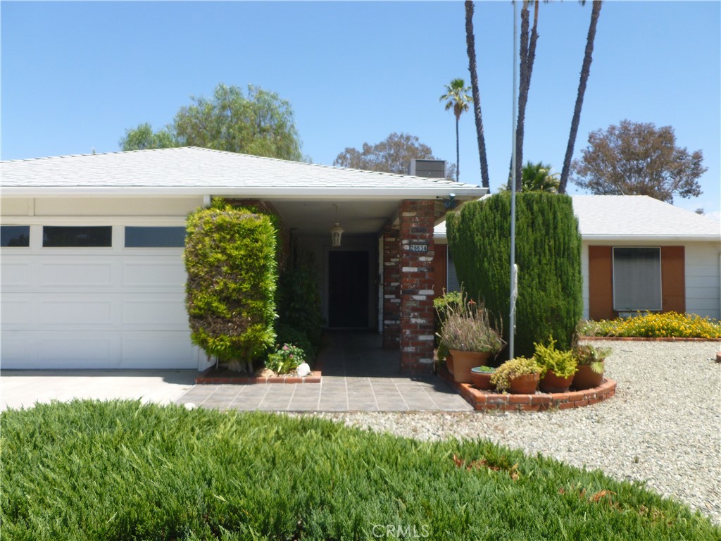 26634 W Amhurst Court
