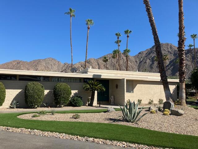 Indian Wells C.C. - Residential Lease