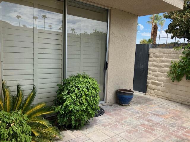 Indian Wells C.C. - Residential Lease