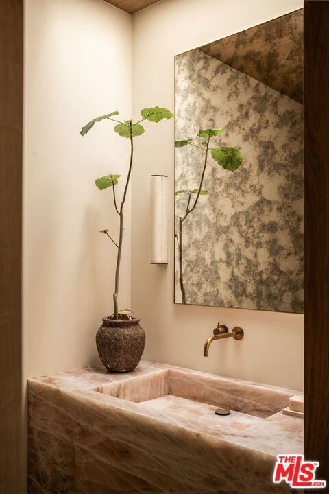 Tiny photo for 3150 Sea Cliff CLF, Santa Barbara, CA 93109 (MLS # 26103907)