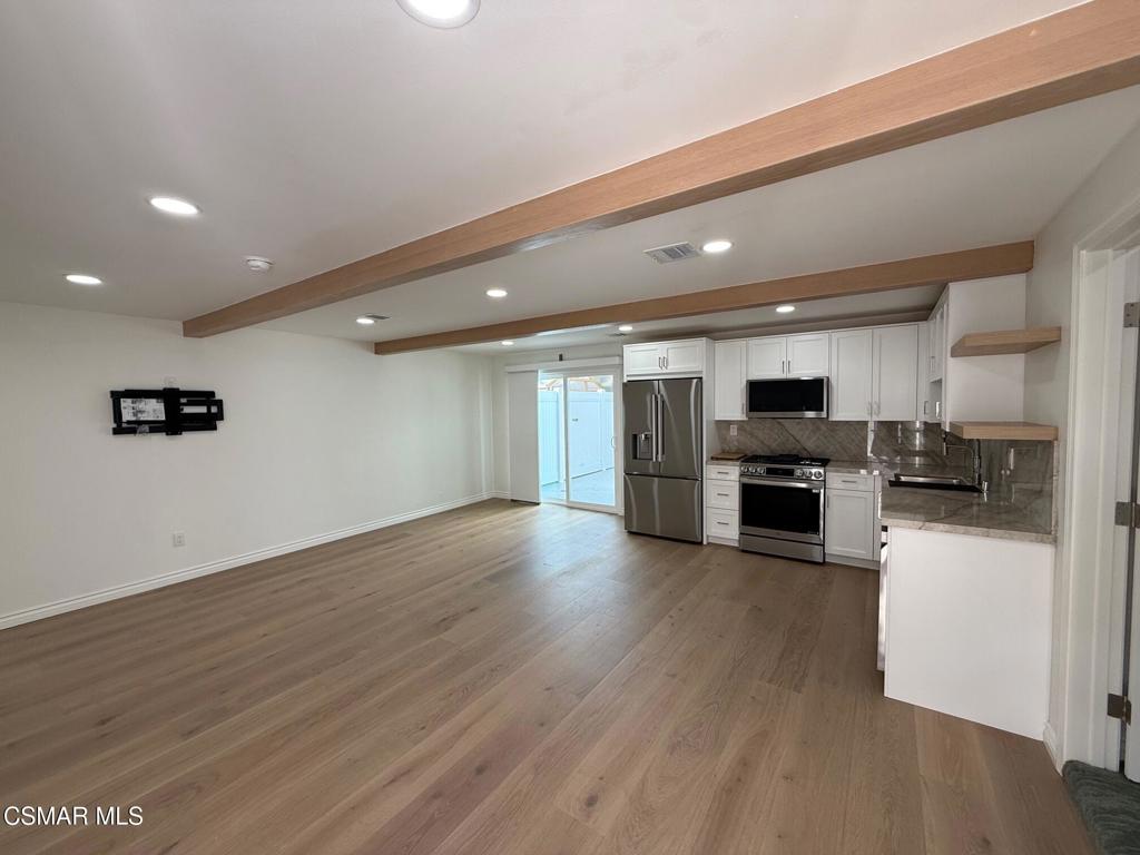 102 Alta B