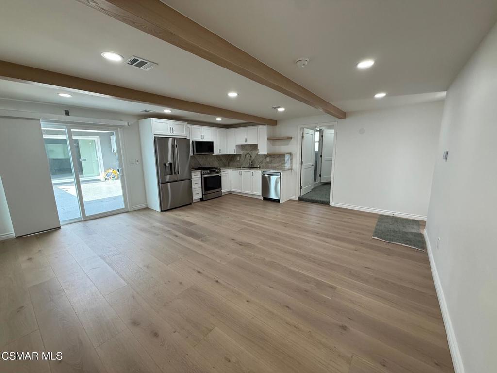 102 Alta B