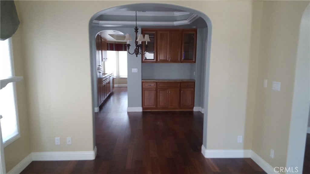 287 La Verne