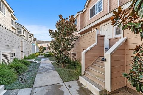 Photo of 2800 Plaza Del Amo #375, Torrance, CA 90503 (MLS # SR25271531)