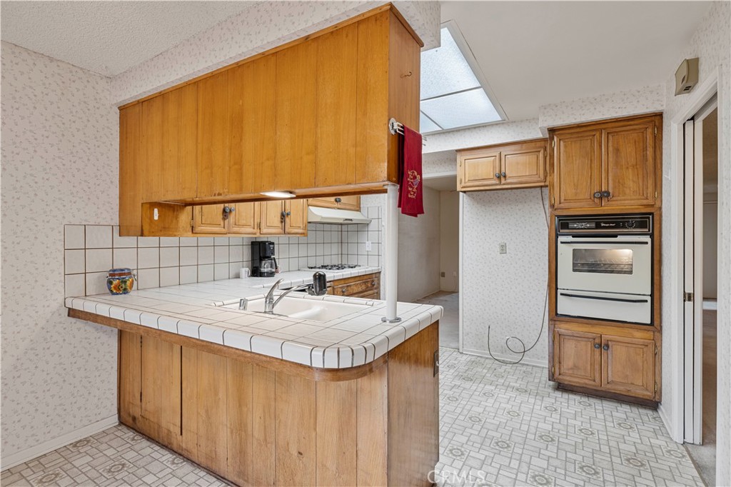 Friendly Valley (FRV) - Residential