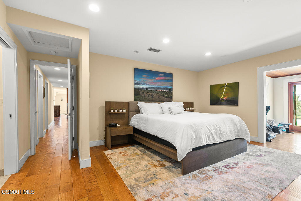 Woodland Hills, California, 91364, United States, 3 Bedrooms Bedrooms, ,3 BathroomsBathrooms,Residential,Active,2023373