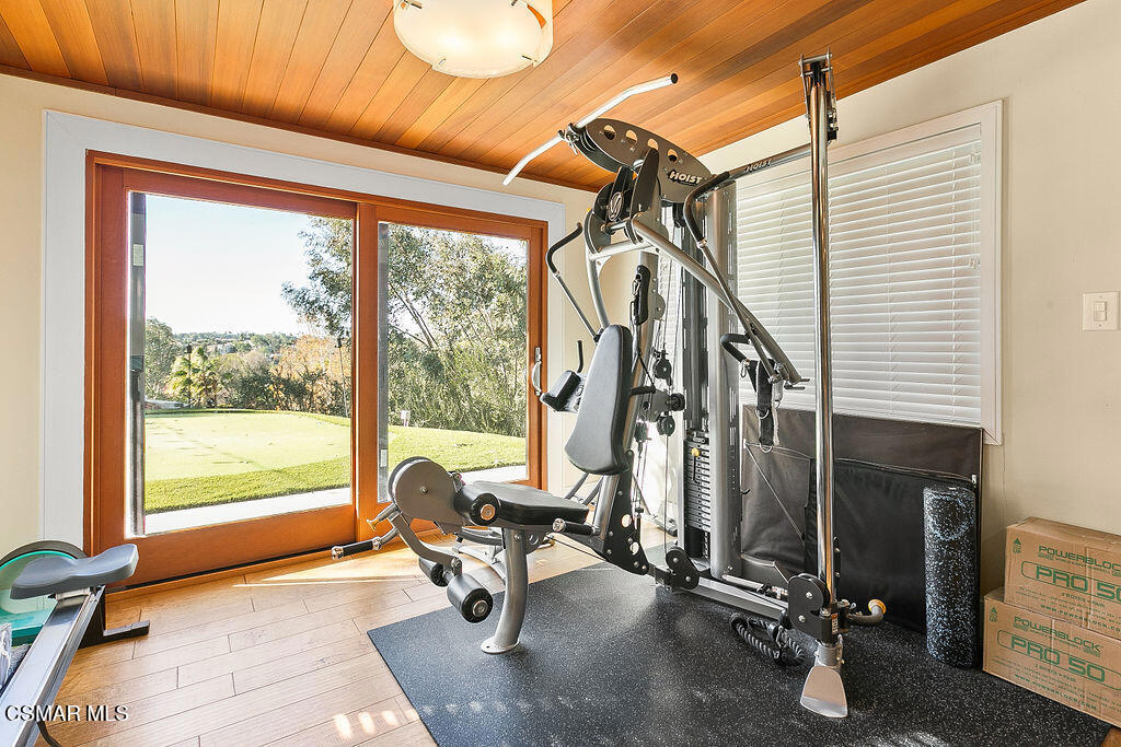 Woodland Hills, California, 91364, United States, 3 Bedrooms Bedrooms, ,3 BathroomsBathrooms,Residential,Active,2023373