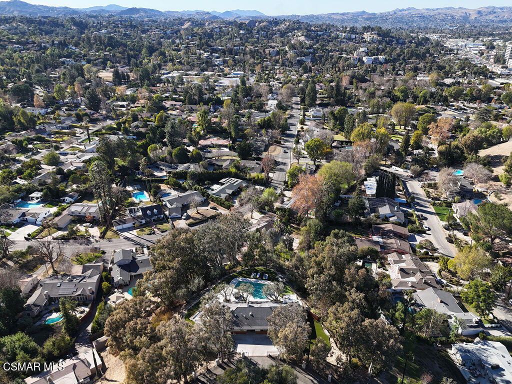 Woodland Hills, California, 91364, United States, 3 Bedrooms Bedrooms, ,3 BathroomsBathrooms,Residential,Active,2023373
