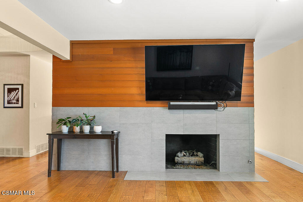 Woodland Hills, California, 91364, United States, 3 Bedrooms Bedrooms, ,3 BathroomsBathrooms,Residential,Active,2023373