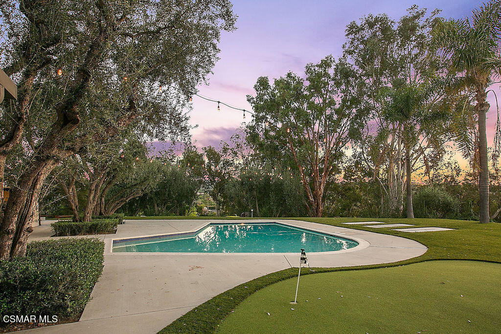 Woodland Hills, California, 91364, United States, 3 Bedrooms Bedrooms, ,3 BathroomsBathrooms,Residential,Active,2023373