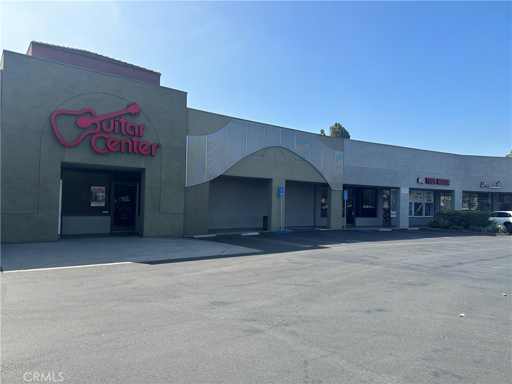 612 S Brea Boulevard