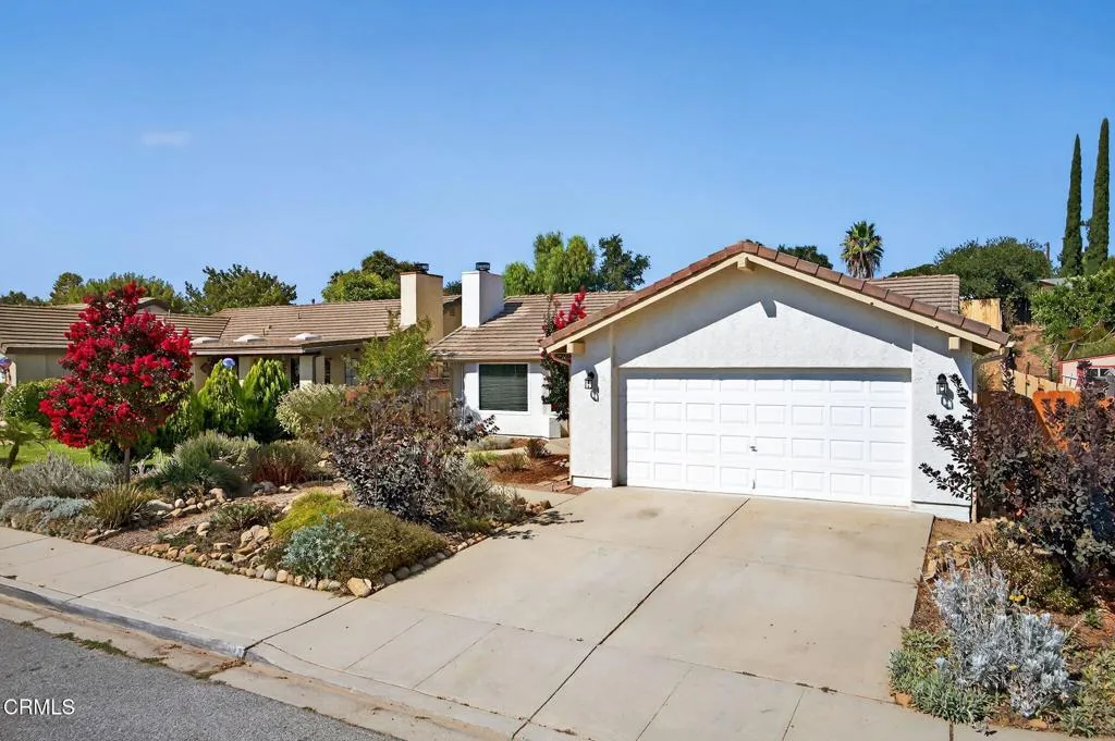 Ojai, California 93023, United States, 3 Bedrooms Bedrooms, ,2 BathroomsBathrooms,Residential,Active,191172