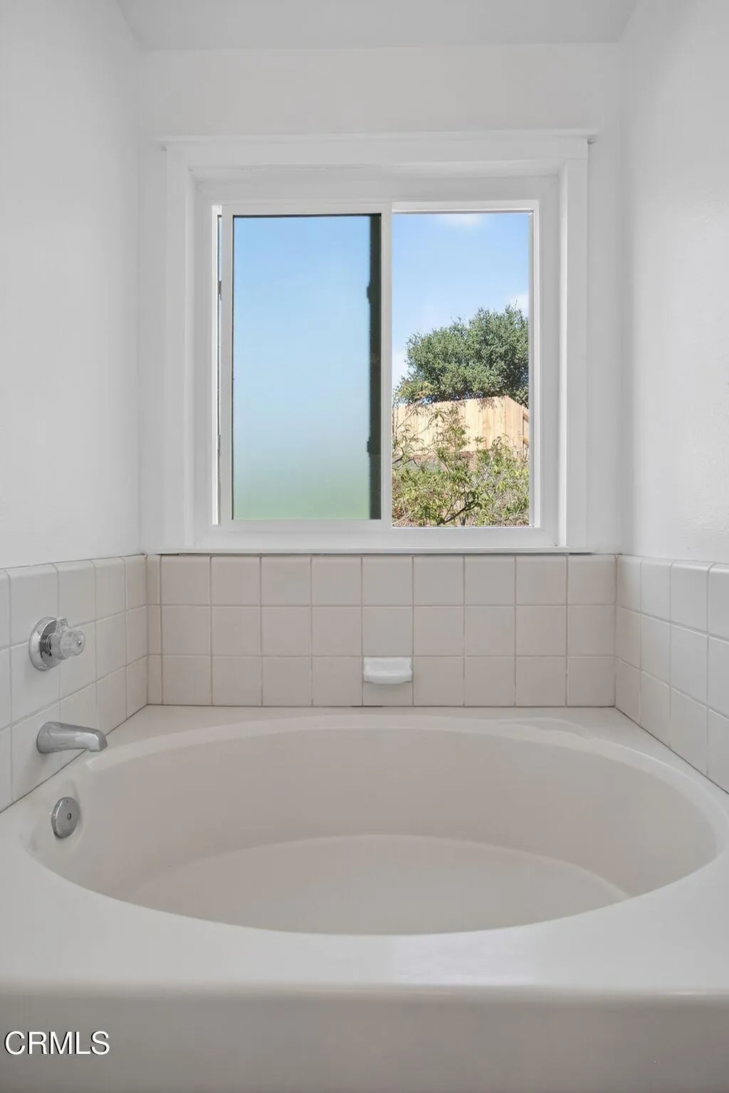 Ojai, California 93023, United States, 3 Bedrooms Bedrooms, ,2 BathroomsBathrooms,Residential,Active,191172