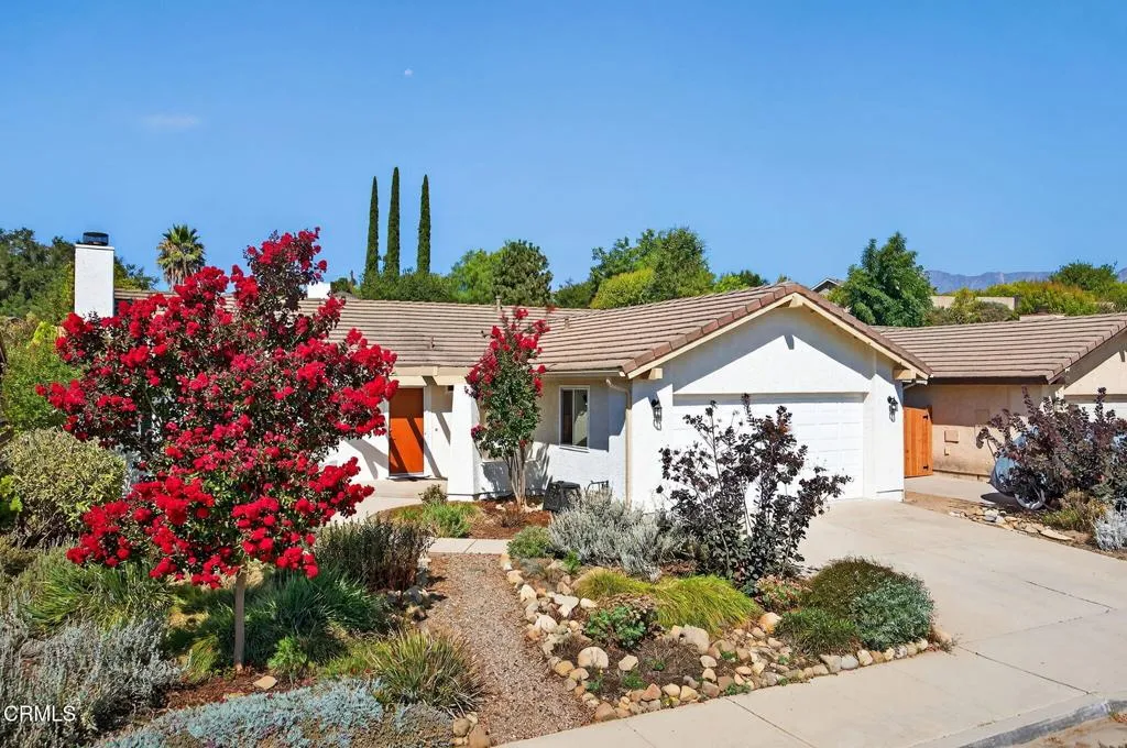 Ojai, California 93023, United States, 3 Bedrooms Bedrooms, ,2 BathroomsBathrooms,Residential,Active,191172