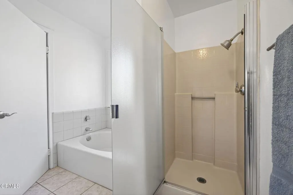 Ojai, California 93023, United States, 3 Bedrooms Bedrooms, ,2 BathroomsBathrooms,Residential,Active,191172