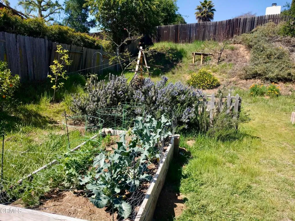 Ojai, California 93023, United States, 3 Bedrooms Bedrooms, ,2 BathroomsBathrooms,Residential,Active,191172