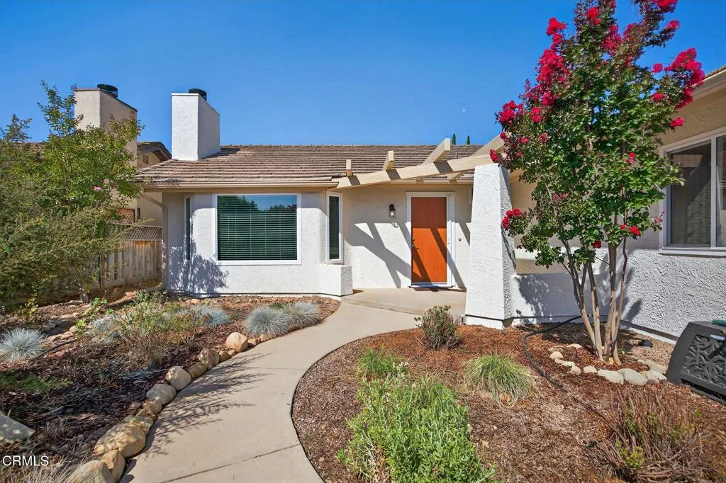 Ojai, California 93023, United States, 3 Bedrooms Bedrooms, ,2 BathroomsBathrooms,Residential,Active,191172